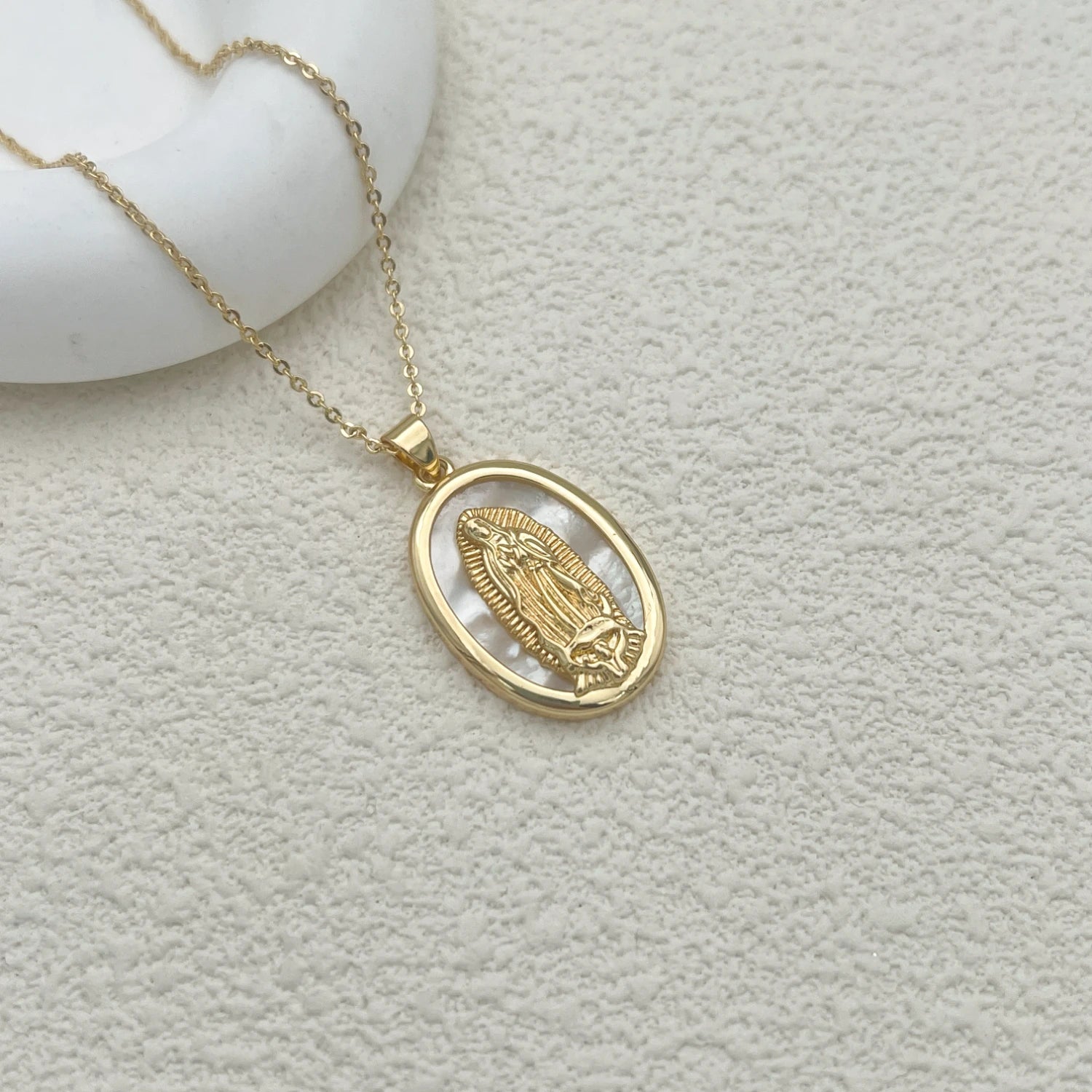 Gold-Plated Virgin Mary "Mama" Pendant – Virgen de Guadalupe Religious Amulet - Image 3